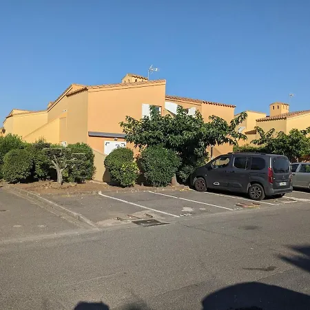 4 Soleil - Mezzanine Wifi Clim Parking アパート